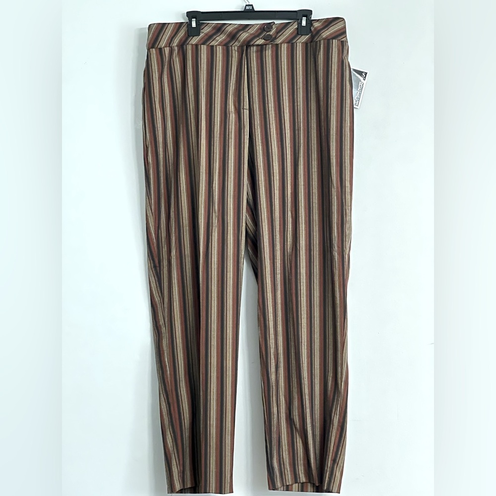 Striped women’s pants. Waist= 39”.